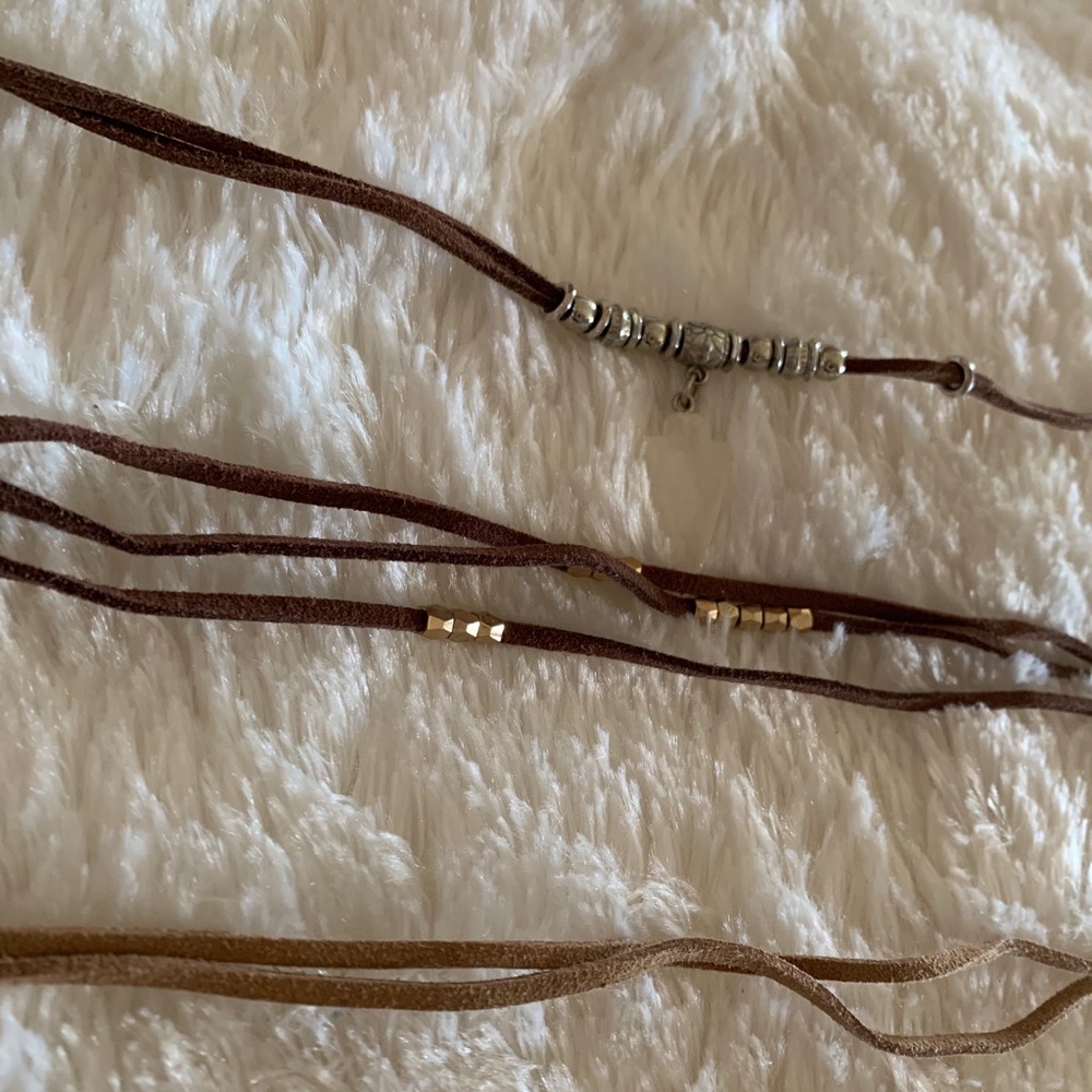 Chockers - Picture 2 of 3